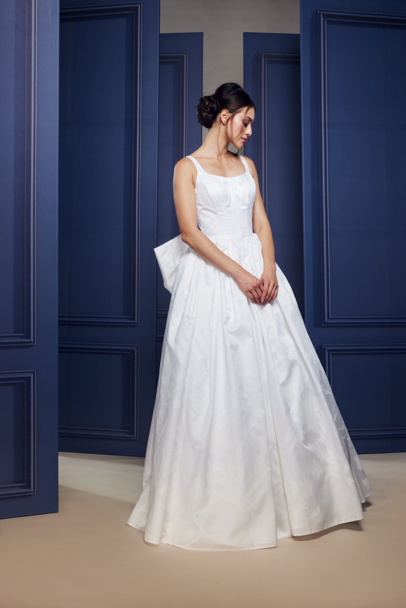 Rochie mireasa Royal Grace - Image 3