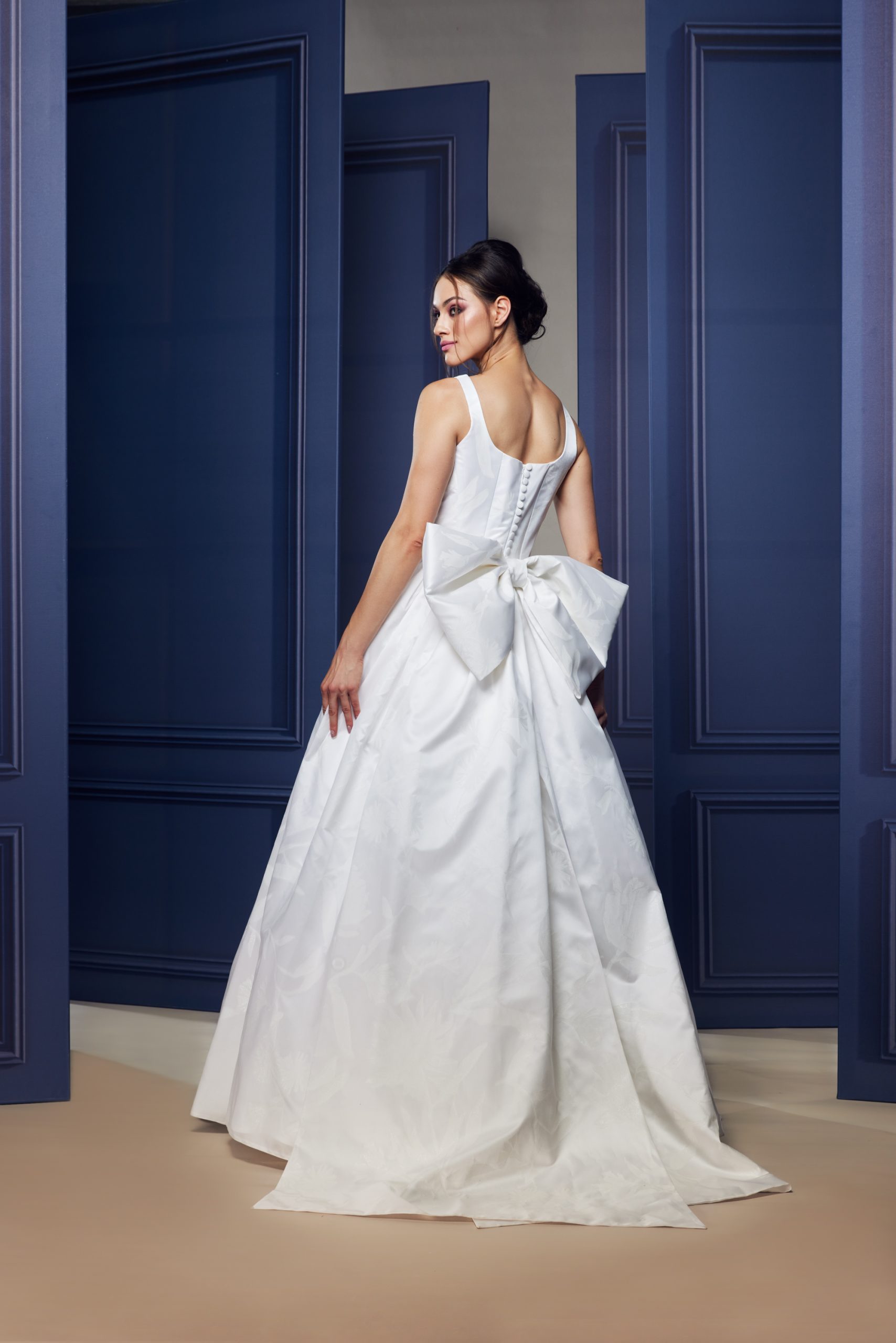 Rochie mireasa Royal Grace - Image 4